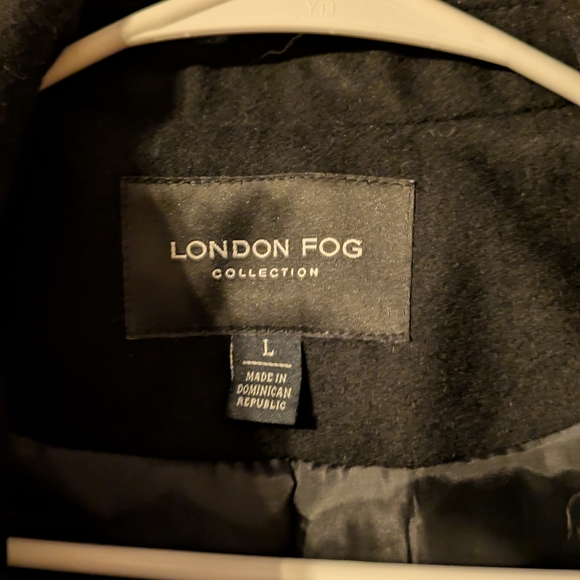 Classic Black Men's Coat with Scarf - Picture 5 of 5